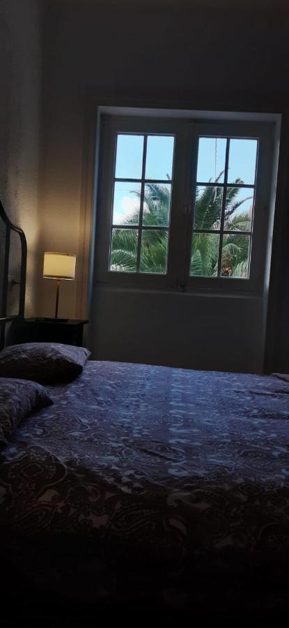 Nomad Santa Fe Guest house *