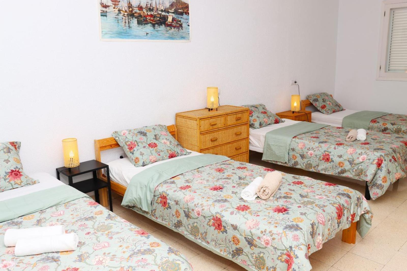 Nomad Santa Fe Guest house *
